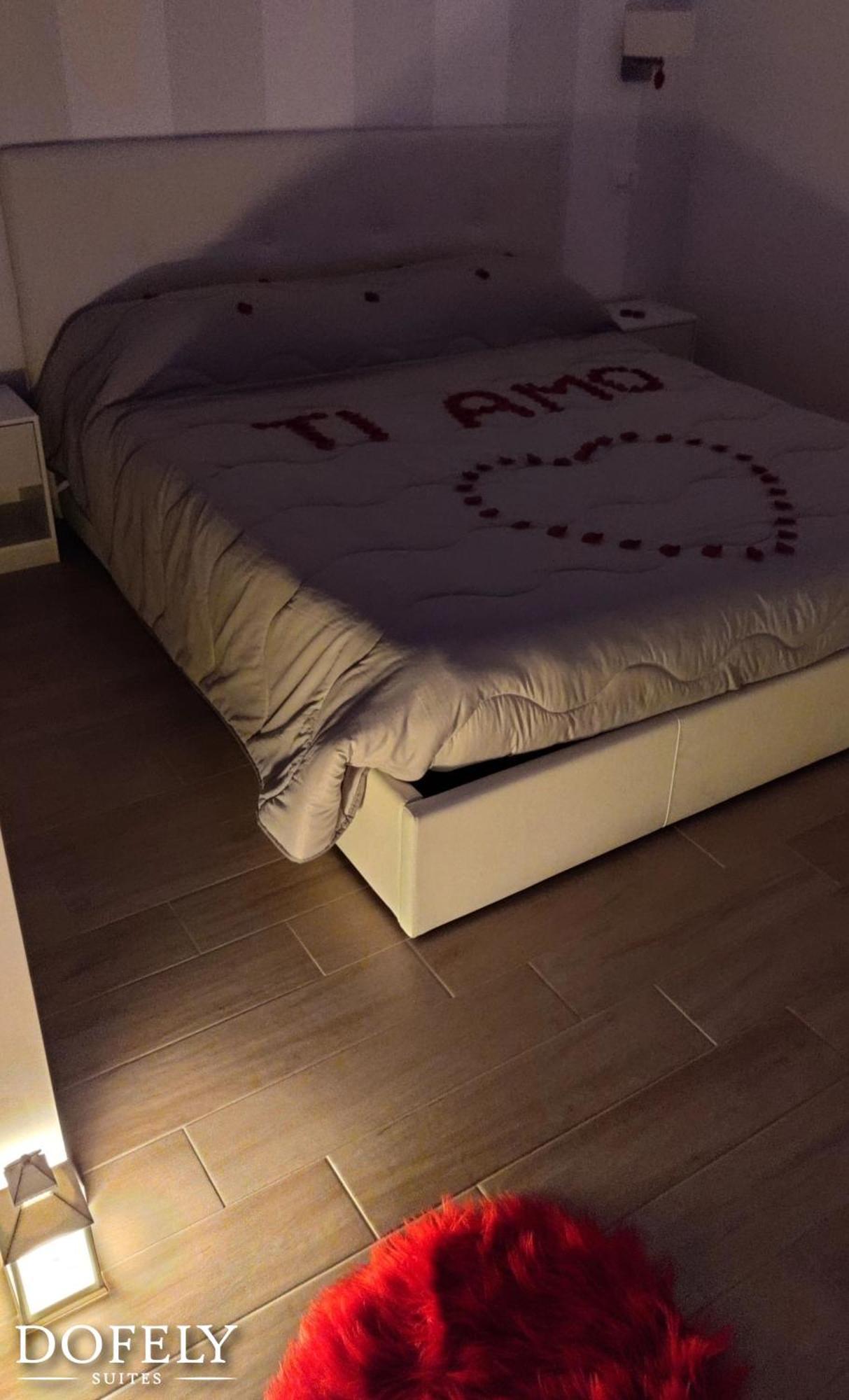 Dofely - Suite By The Sea Polignano a Mare Bagian luar foto